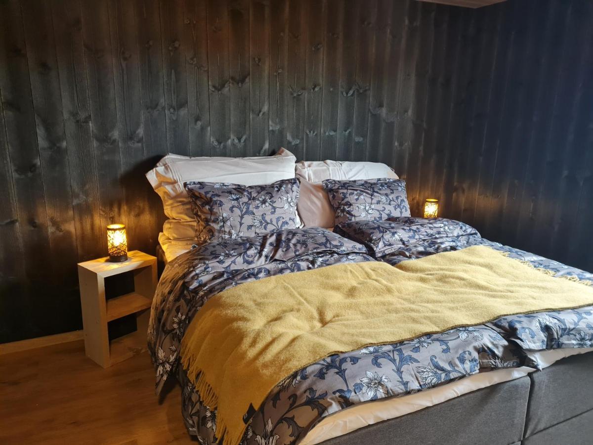 Rorbu Ved Sjoen Villa Bud Kültér fotó